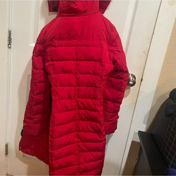 Burberry puff coat - Picture 2 of 10